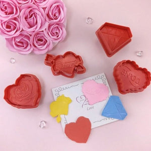 Plunger Valentine Love Heart Diamond