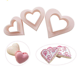 Plastic Cutter Hearts