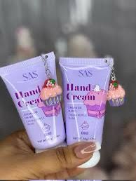 50g Hand Cream With Cupcake Charm