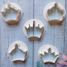 Crown plastic cupcake cutter set