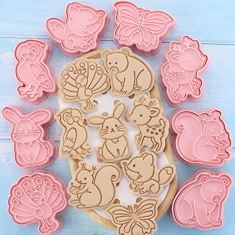 CK21 Animals Plastic Cookie Cutter Lamay