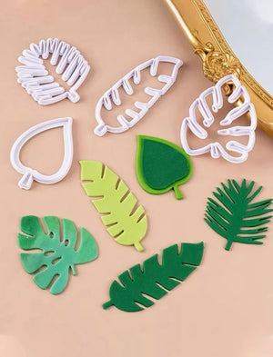 Tropical Leaves plastic cutter set