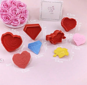 Plunger Valentine Love Heart Diamond