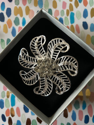 Diamante brooch cake decorating