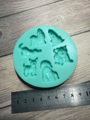 Pre loved mould dog