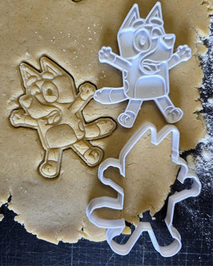 1567 Bluey Plastic Stamp Cookie Cutter