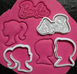 1583 Barbie Plastic Cutter Set
