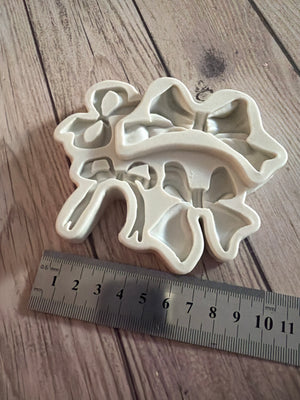 Pre loved mould bow