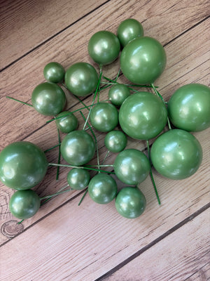 Green Faux Balls Pearl 20pc