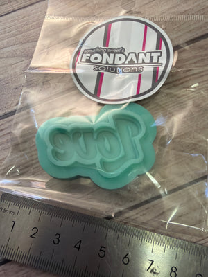 Pre loved silicone mould love (New)