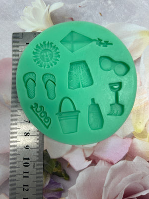 PRE LOVED Silicone Mould Holiday