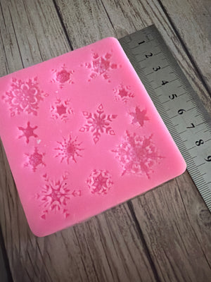 Pre loved mould snowflakes