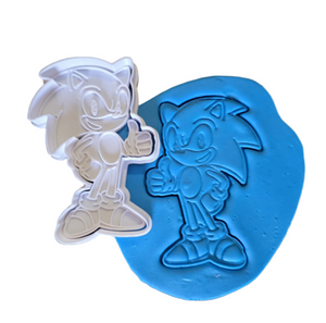 1593 Sonic Plastic Stamp Cookie Cutter