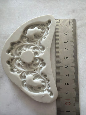 Pre Loved mould Embellishment