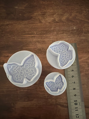 Pre loved butterfly plunger