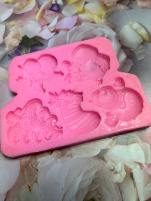 PRE LOVED Silicone Mould Christmas