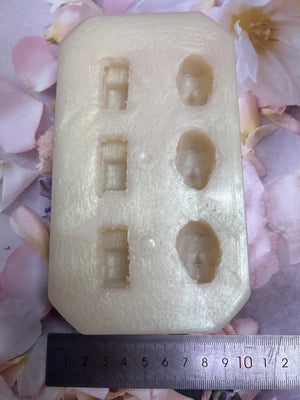 PRE LOVED Silicone Mould Face