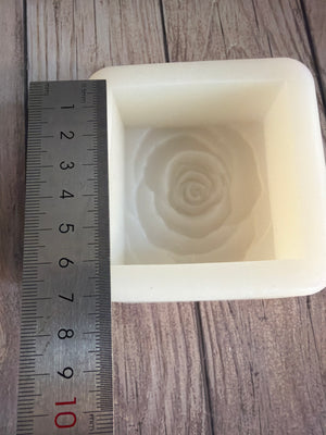 Pre loved soap mould Flower
