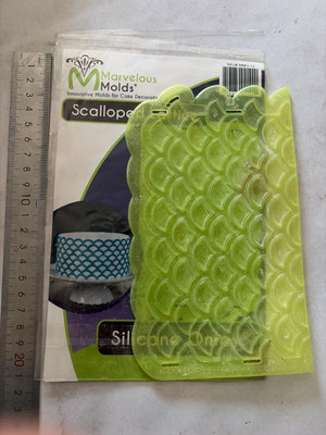 Pre Loved mould scallop  onlay