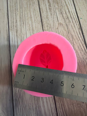 Pre loved soap mould leaf