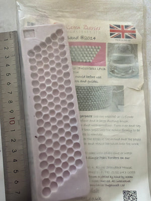 Pre Loved mould Pearl