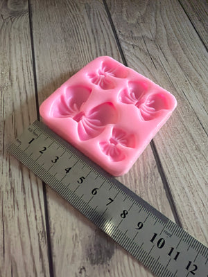 Pre loved mould bow