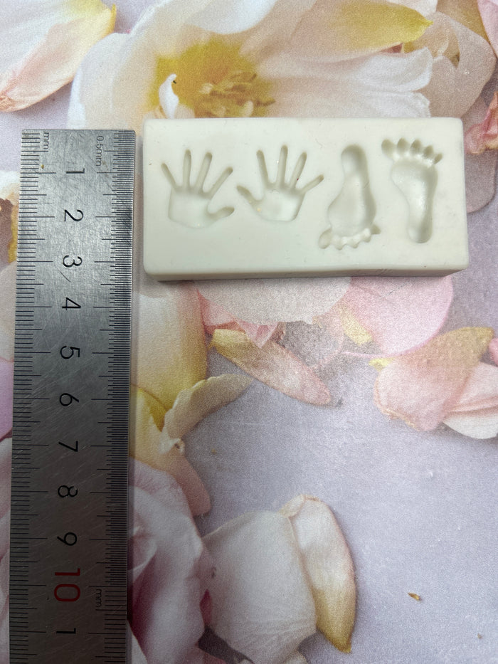 PRE LOVED Silicone Mould Baby Hands And Feet