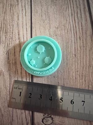 Pre loved mould space