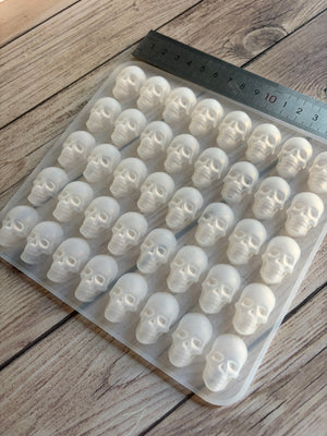 Pre loved soap mould skull