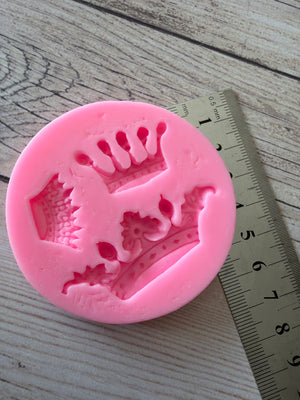 Pre loved silicone mould crown
