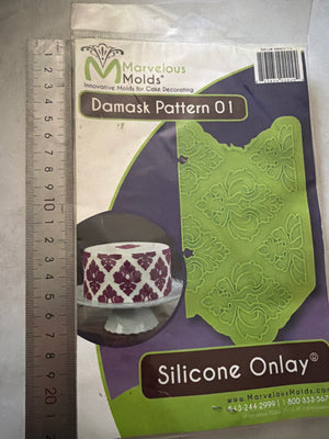 Pre Loved mould damask onlay