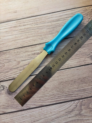 Pre loved icing spatula