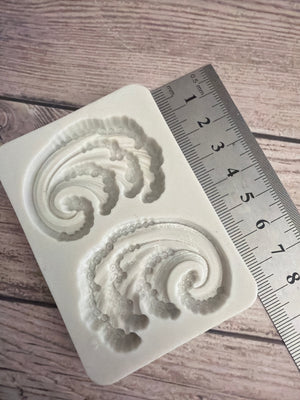 Pre loved mould wave