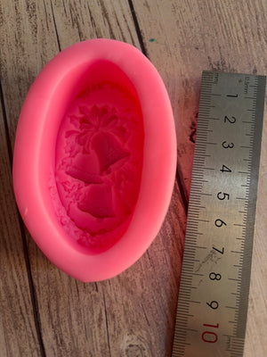 Pre loved soap mould Christmas