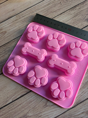 Pre loved soap mould paw bone