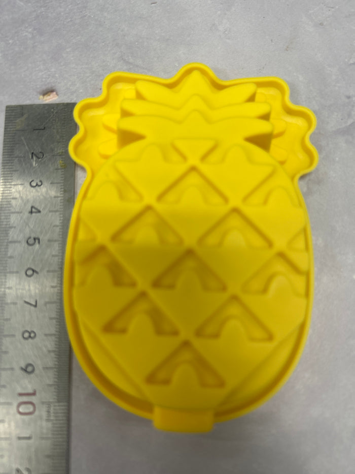 PRE LOVED Silicone Mould Pineapple