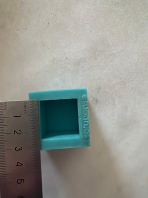 Pre Loved mould Elephant cube