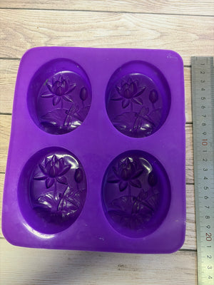 Pre loved soap mould Flower
