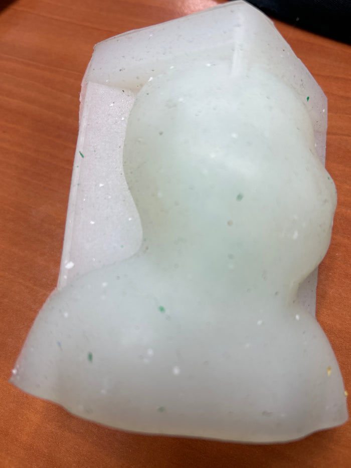 PRE LOVED Lady Head Mould