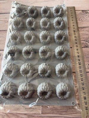 Pre loved silicone mould raspberry