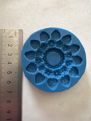 Pre Loved mould Embellishment