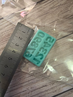 Pre loved silicone mould numbers (New)