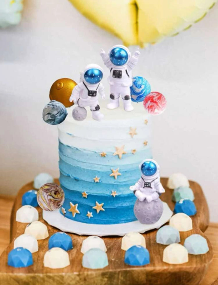 Cake Topper Plastic Astronaut