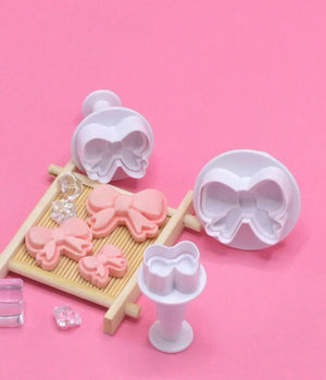 Bow Fondant plunger Cutter 3 piece set-B