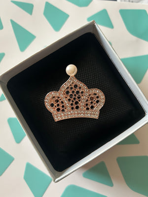 Diamante brooch cake decorating crown rose gold