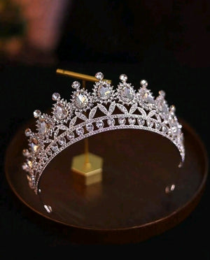 Diamante Tiara Perfect For Cake Topper