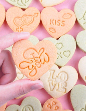 B Cookie Stamp  Love Valentine