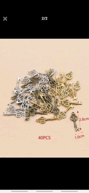 Charm Pack Random Keys 40pcs