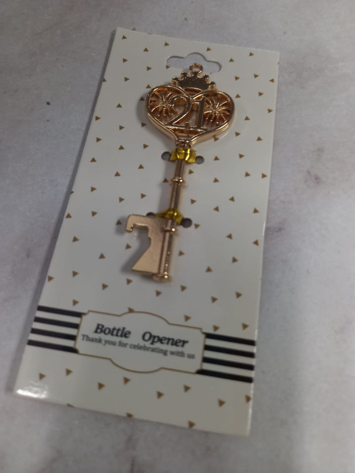 Metal Gold 21st Key 8cm