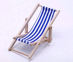 Red Miniature Beach Chair Cake Topper